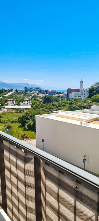 Apartment Azure *Close To The Beach Split Exteriér fotografie